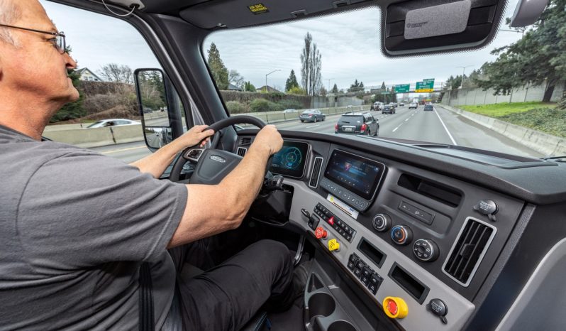 
								2022 Freightliner eCascadia Electric Truck full									