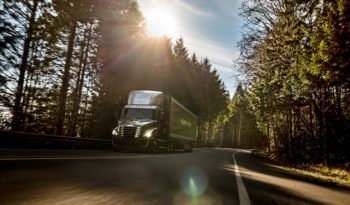 
									2022 Freightliner eCascadia Electric Truck full								
