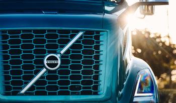 
									2022 Volvo VNR Electric Truck full								