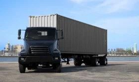 Xos Class 8 HDXT Electric Truck