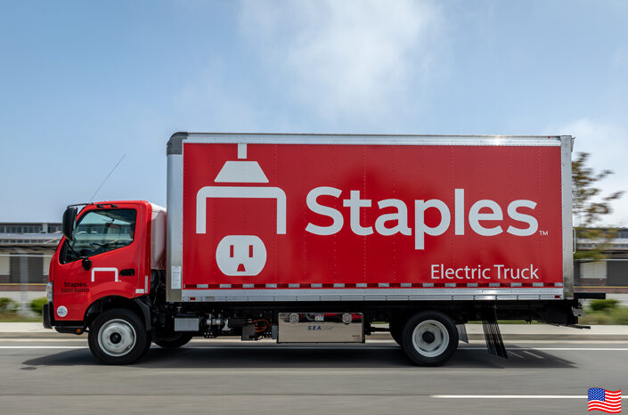 
								SEA Electric HINO 195 EV full									