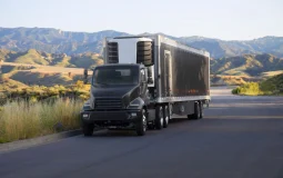 Xos Class 8 HDXT Electric Truck