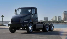 Xos Class 8 HDXT Electric Truck