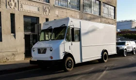 Xos SVO5 Electric Step Van